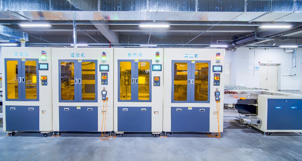 Auto Vacuum Dispensing Line